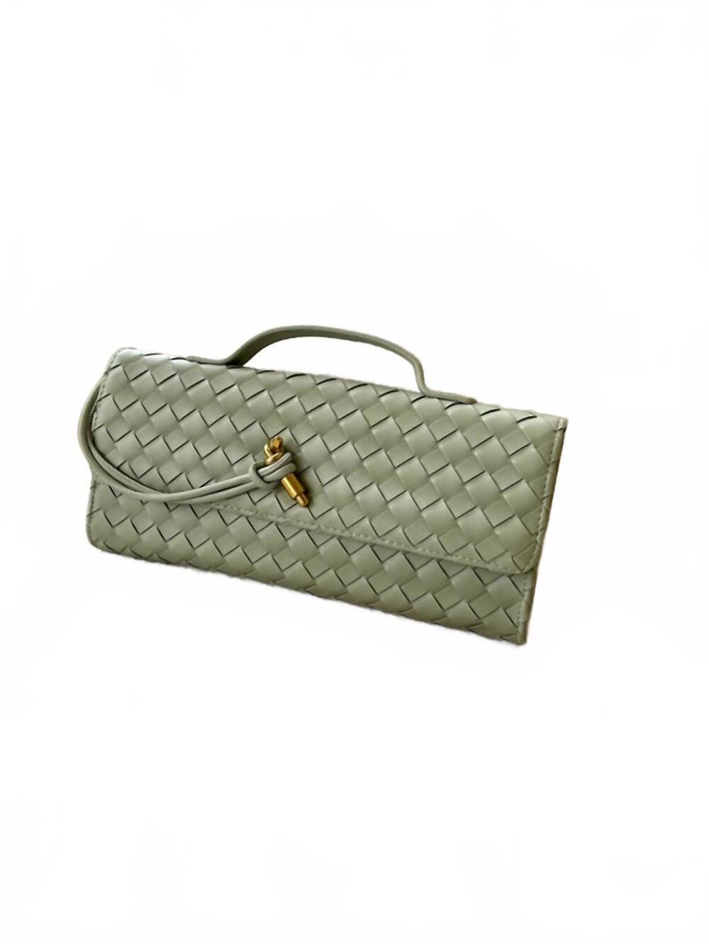 NEW URBAN EXPRESSIONS women's niama woven clutch bag in sage